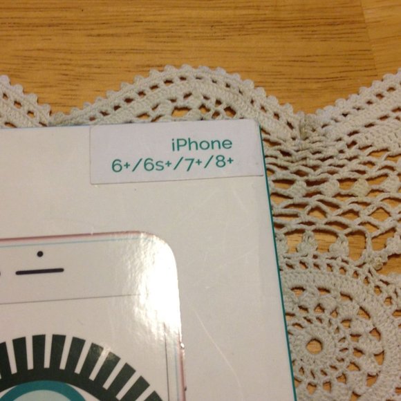 Blue Light Blocking Screen Protector, iphone - Picture 4 of 8